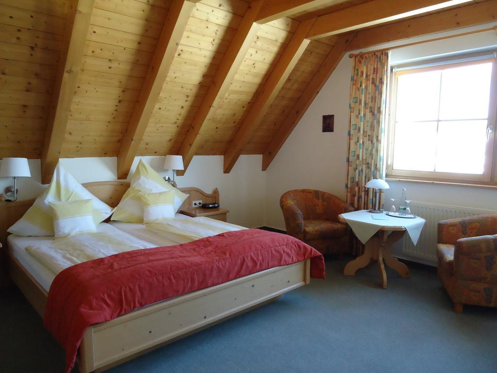 Berghotel Schiller Schonach im Schwarzwald Номер фото