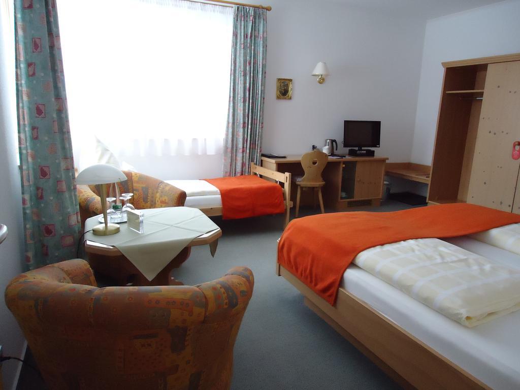 Berghotel Schiller Schonach im Schwarzwald Номер фото