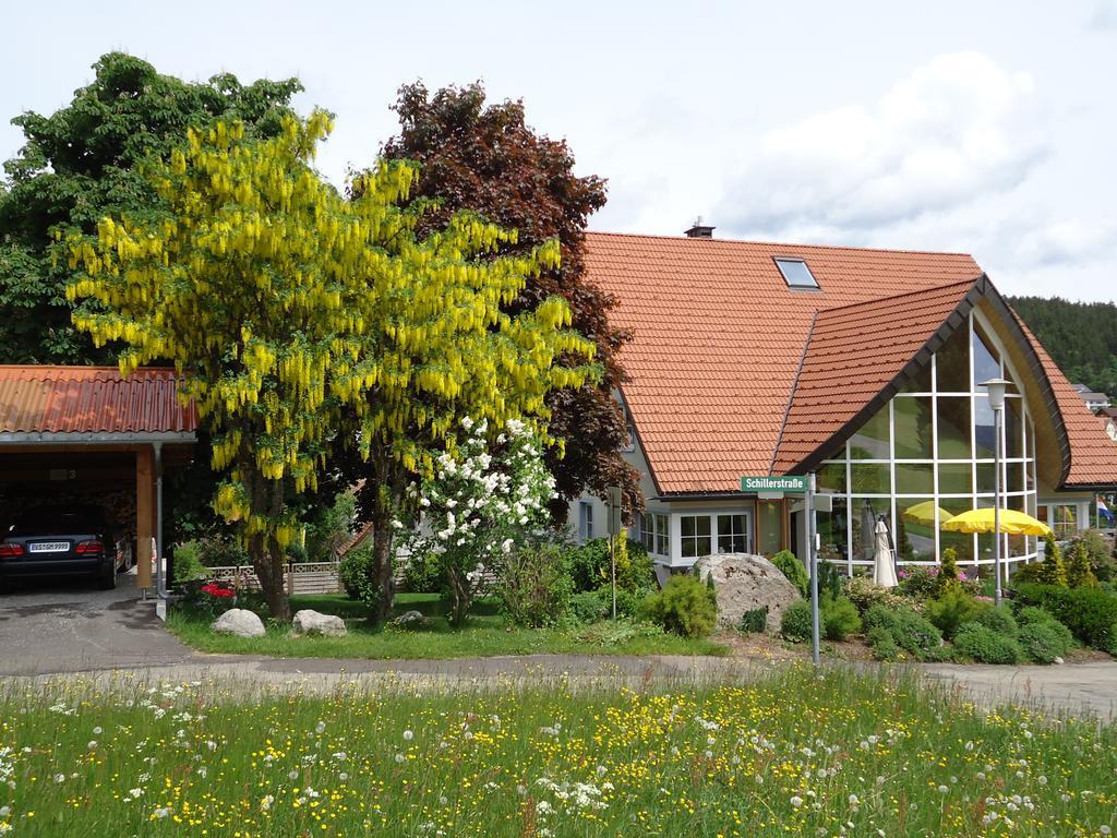 Berghotel Schiller Schonach im Schwarzwald Номер фото