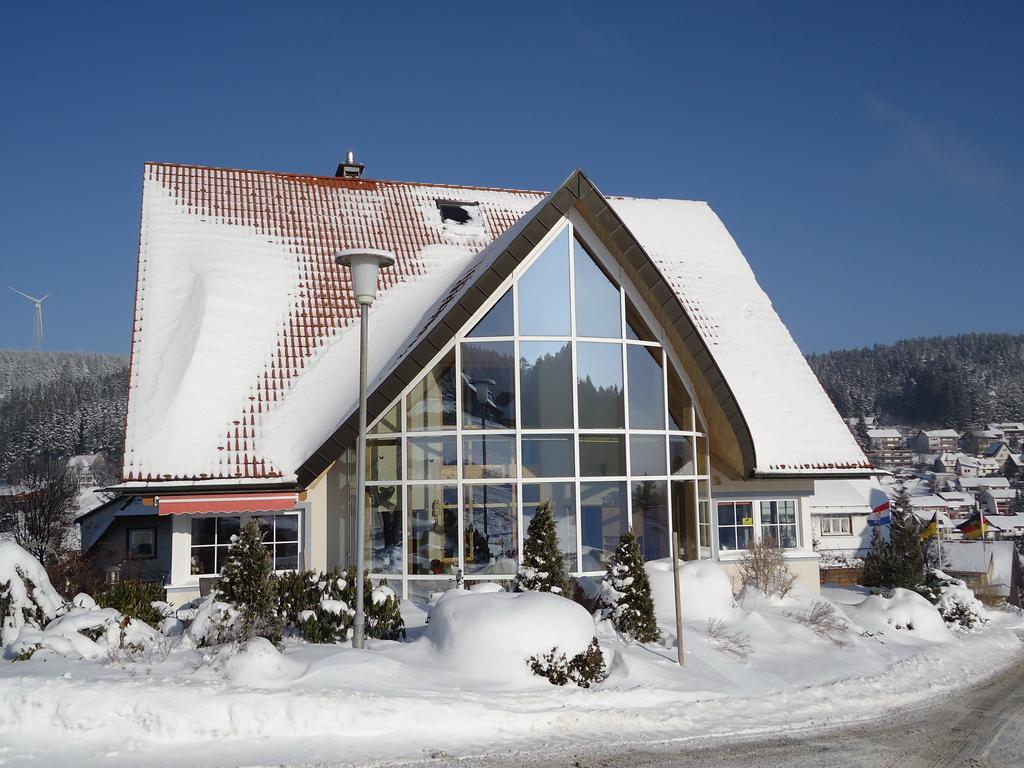 Berghotel Schiller Schonach im Schwarzwald Экстерьер фото